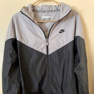 Nike Windbreaker Size L